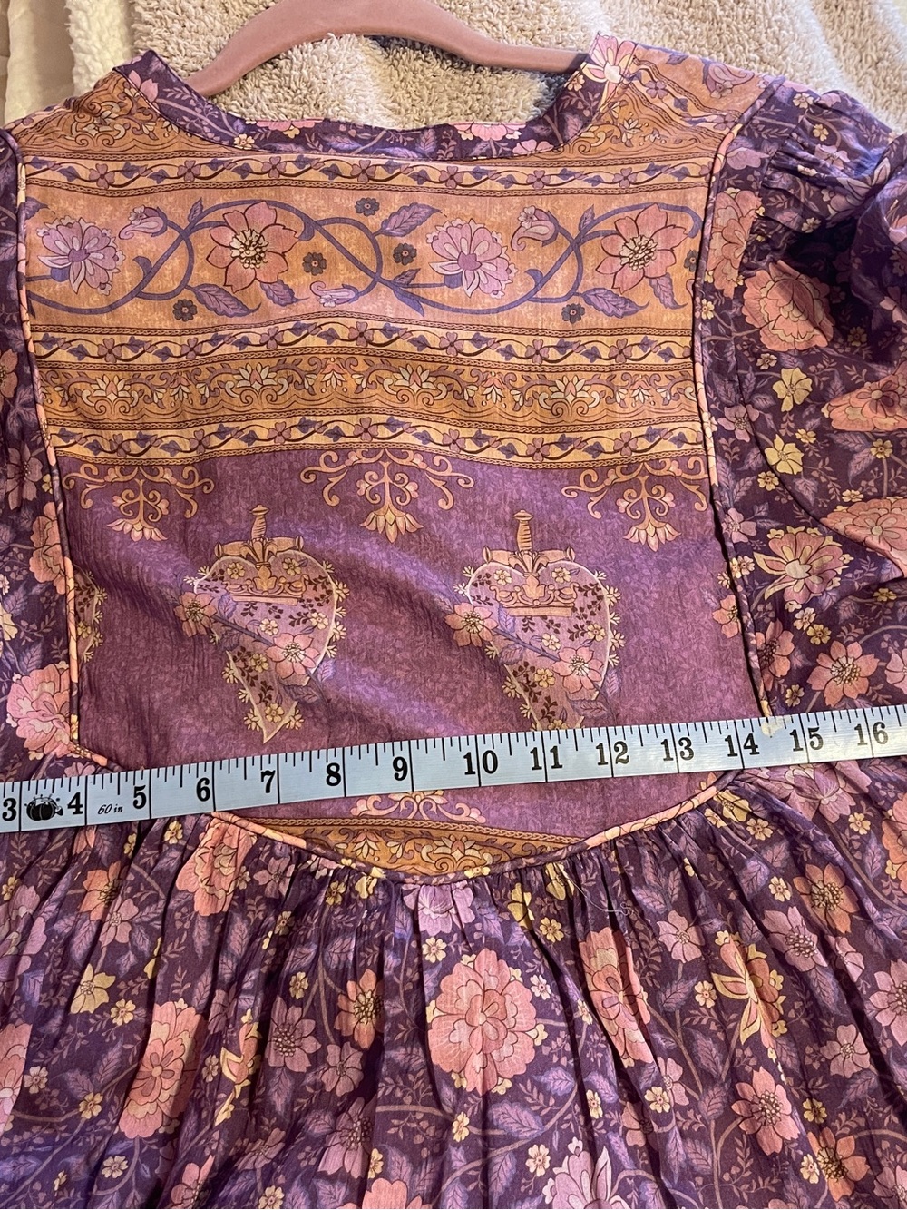 Spell Love Story Blouse - Picture 10 of 11